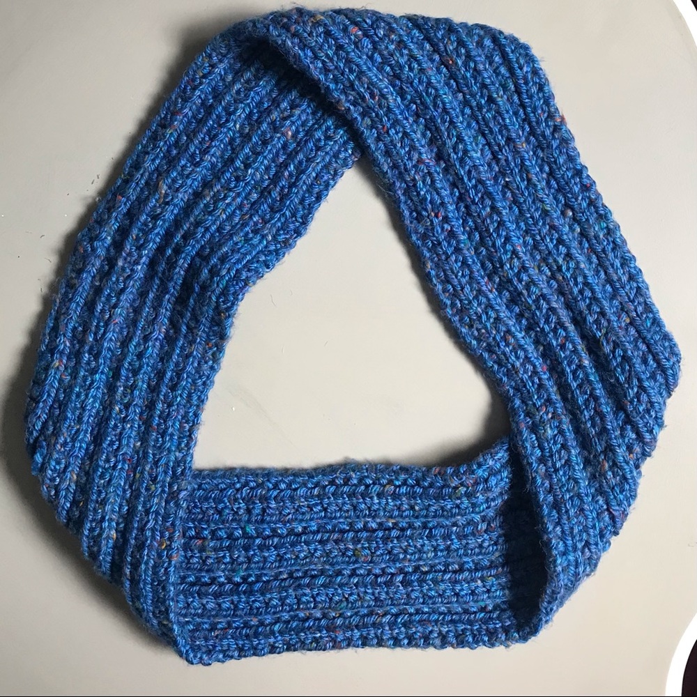 Chunky Hand Knit Double Loop Boho Chic Infinity Bucket Scarf